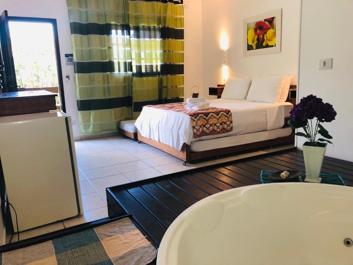 Hotel Bosques Do Massaguacu Карагуататуба Номер фото