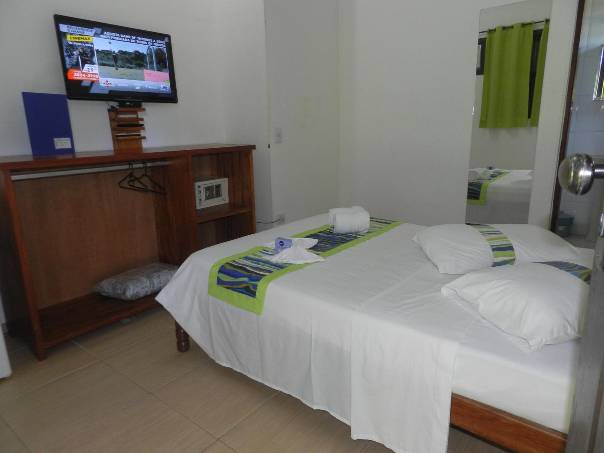 Hotel Bosques Do Massaguacu Карагуататуба Номер фото